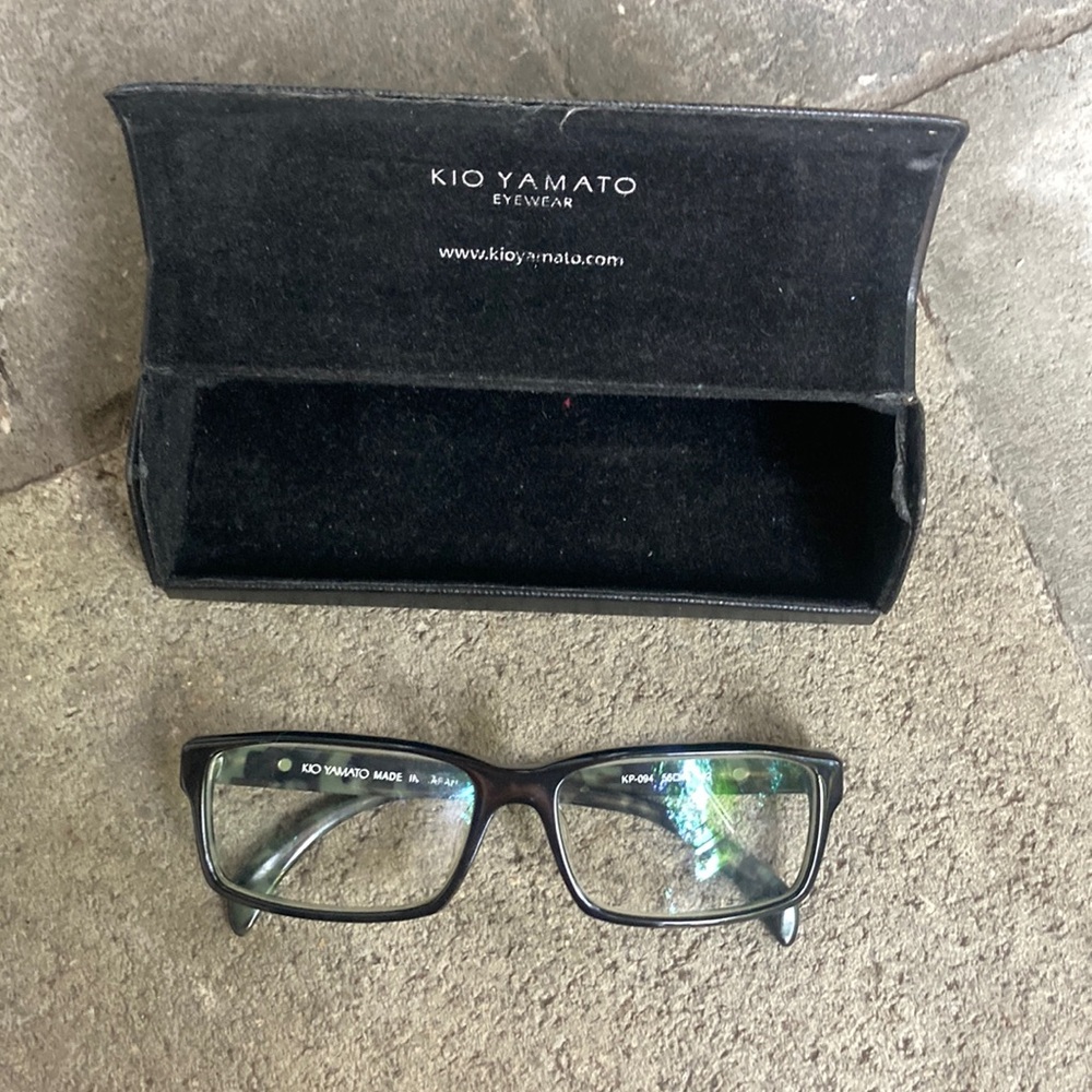KIO YAMATO Japanese eyeglasses with case